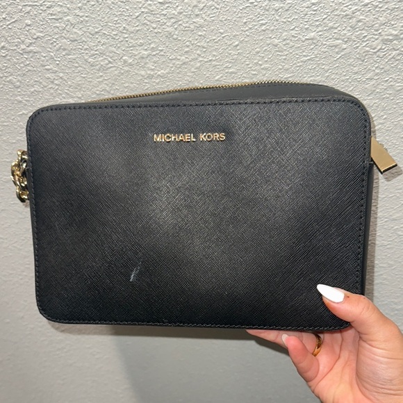 Michael Kors Black and Gold Crossbody Bag - Picture 1 of 3